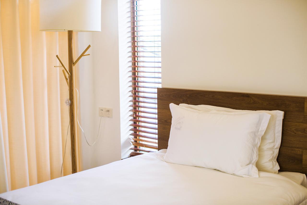 Dali Rong Lu Hotel Ngoại thất bức ảnh