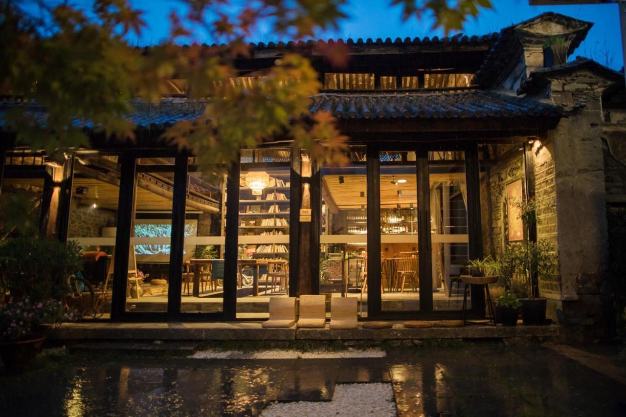 Dali Rong Lu Hotel Ngoại thất bức ảnh